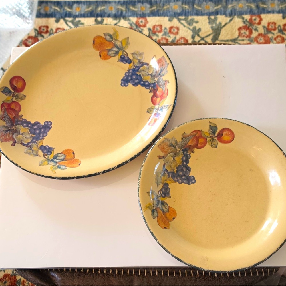 Home & Garden Party Ltd Fruit Stoneware Dinner & Salad Plates Set 2 2002